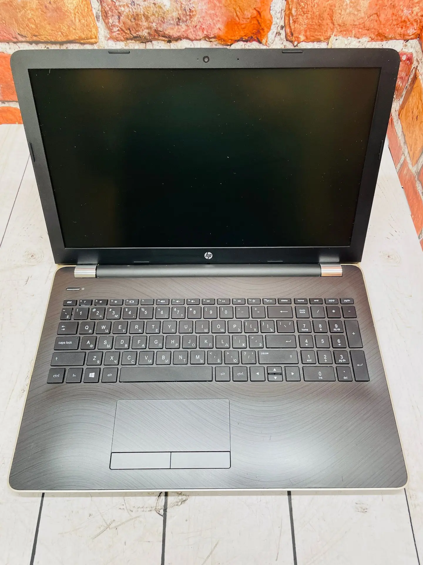 1️⃣ Модель: HP 15-bs508ur