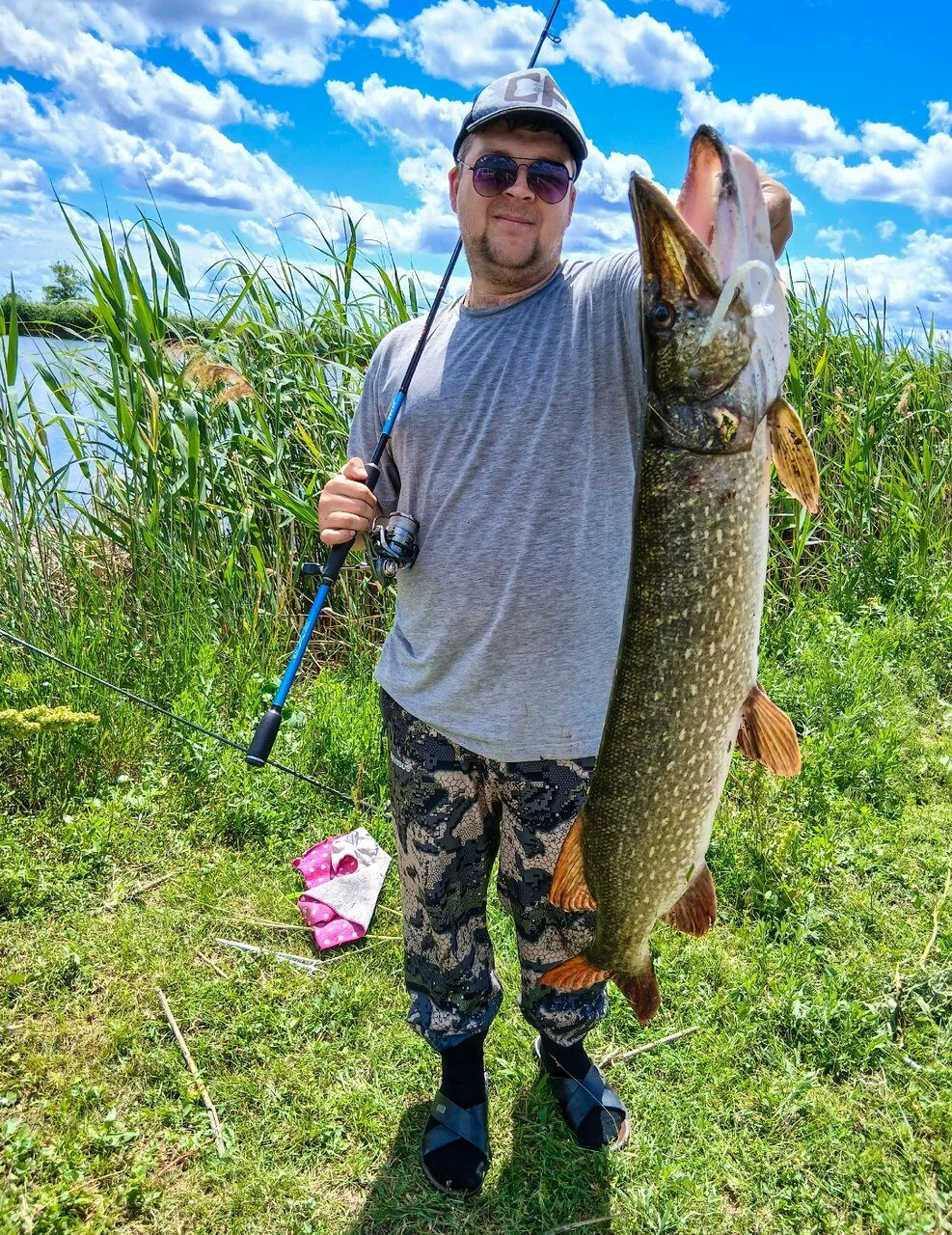 Вот такая рыба попалась на виброхвост Fishing style Rumba  в размере 4.5 дюйма.
