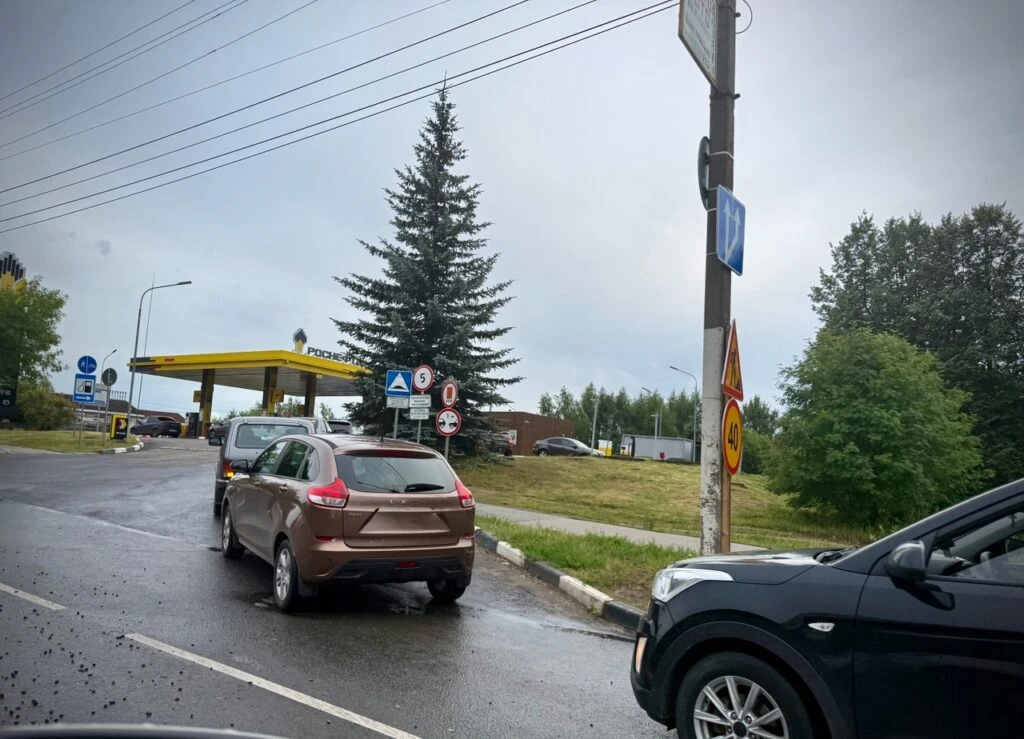 ПОСТАВКИ ТОПЛИВА В КОСТРОМСКУЮ ОБЛАСТЬ УПАЛИ В НЕСКОЛЬКО РАЗ