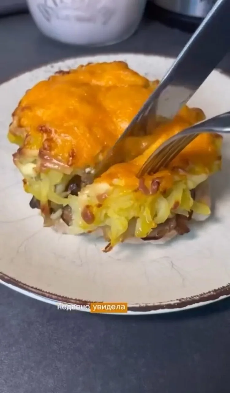 🥩 Фантастически сочное, наваристое и сытное мясо по-чешски с мясным фаршем, обжаренным...
