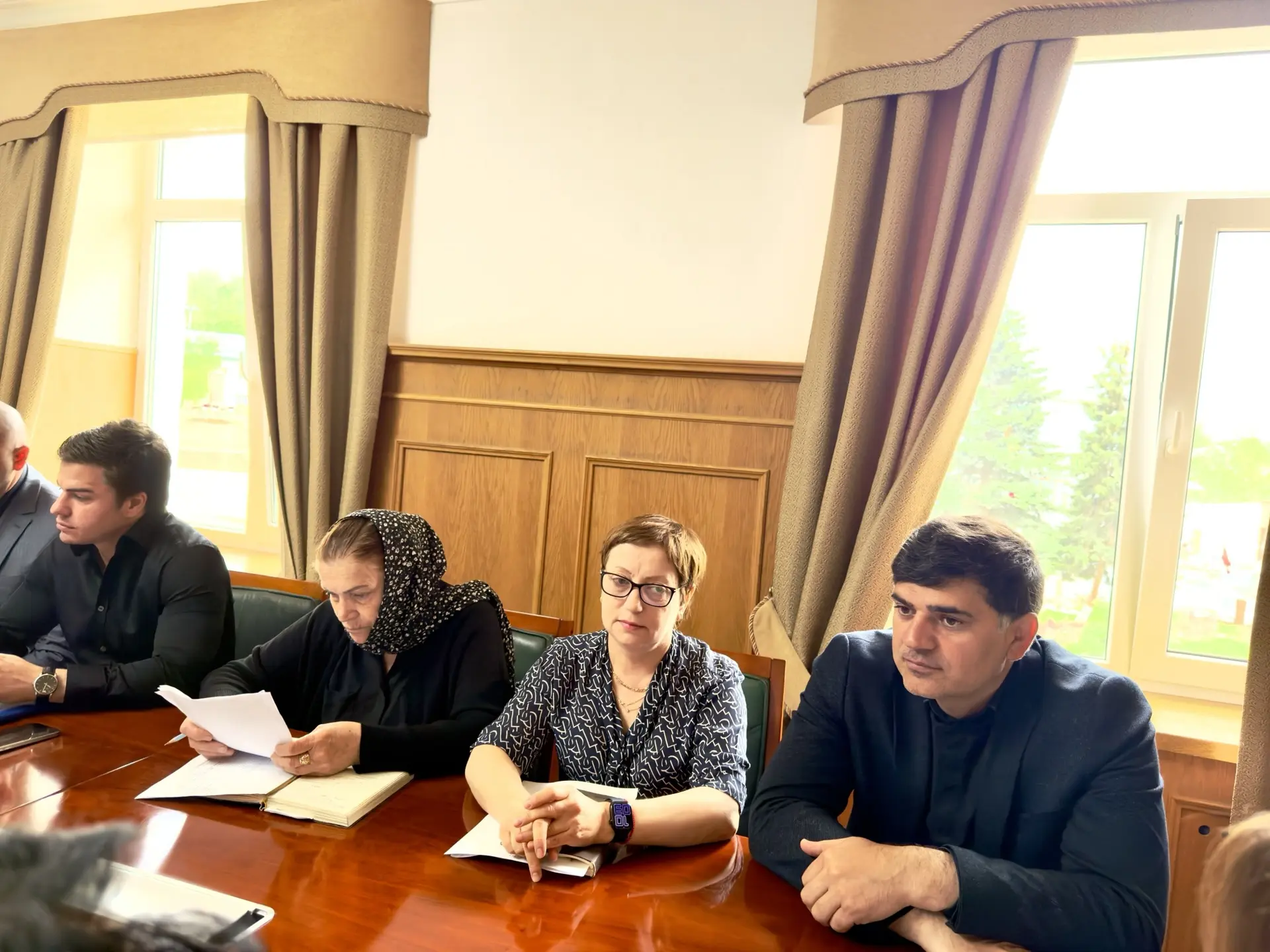 🌍В Новолакском районе прошла еженедельная планерка под руководством главы муниципалитета Мамати Гамз