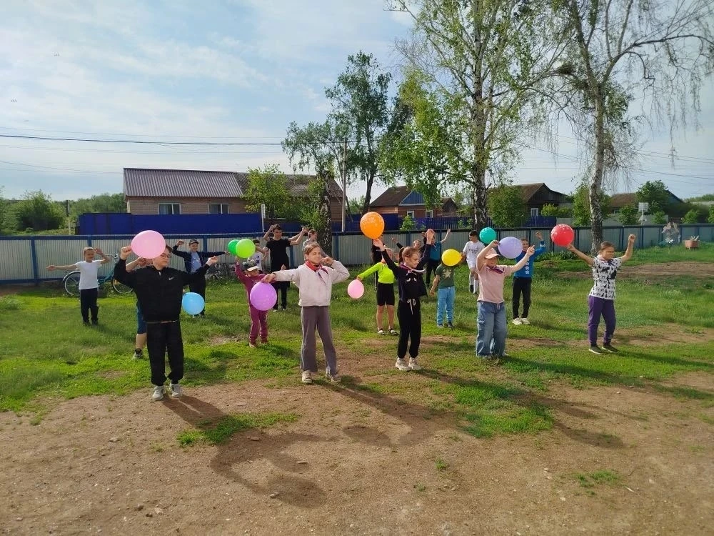 🎉 День детства в нашей школе! 🎉
Сегодня наша школа наполнена радостью и весельем, ведь мы отмечаем