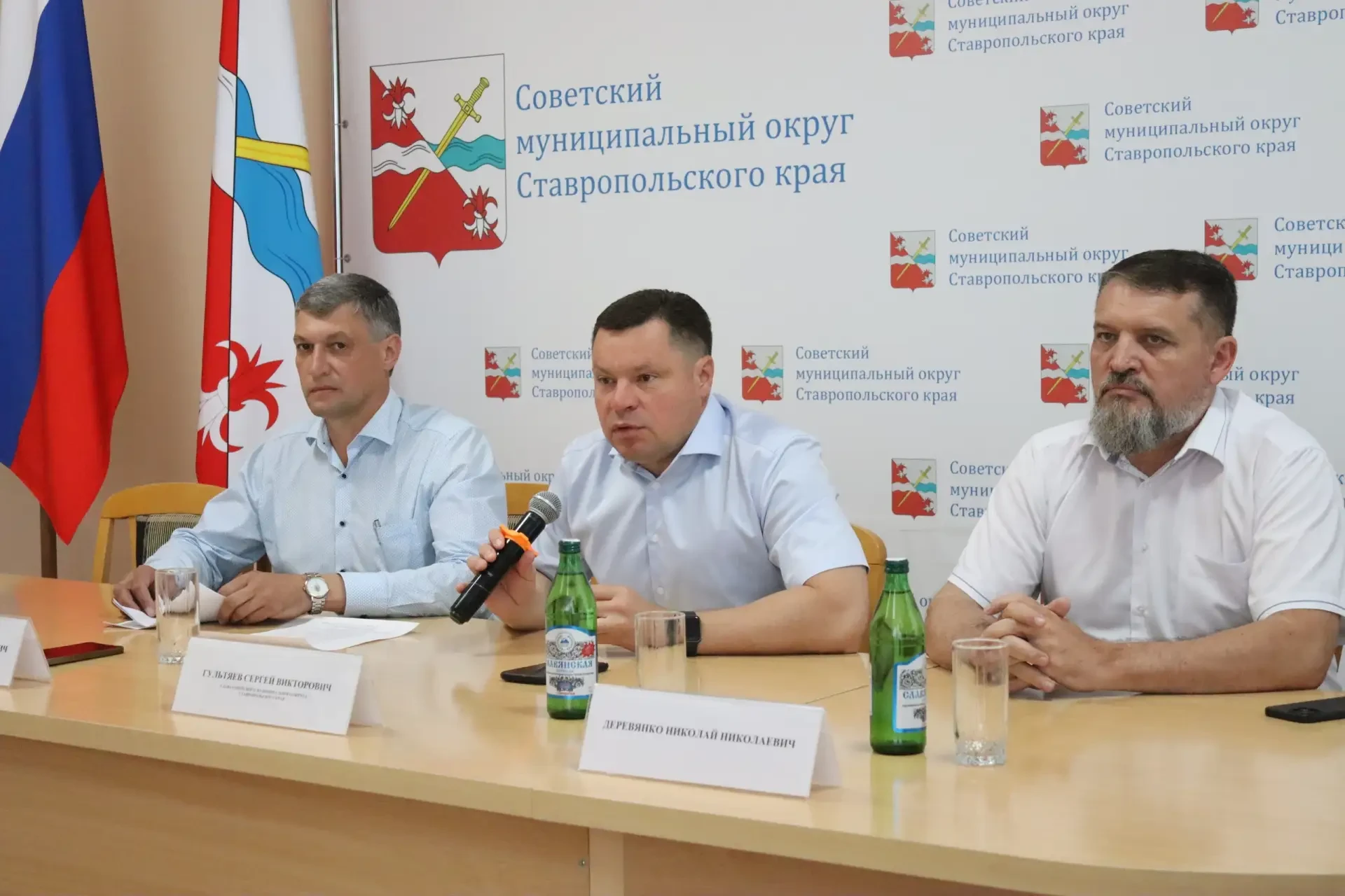 Сердце поля бьется чаще в предвкушении жатвы

В администрации округа с участием главы Сергея Гультяе
