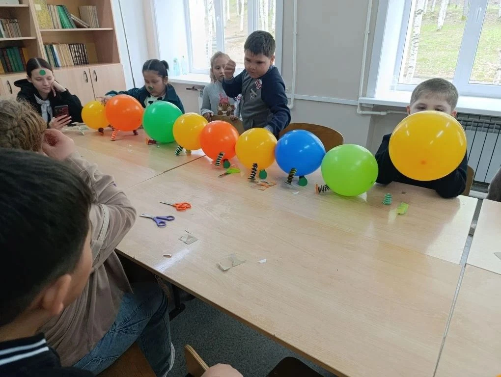Ещё одним событием второго дня пришкольного лагеря дня стал увлекательный мастер-класс ...