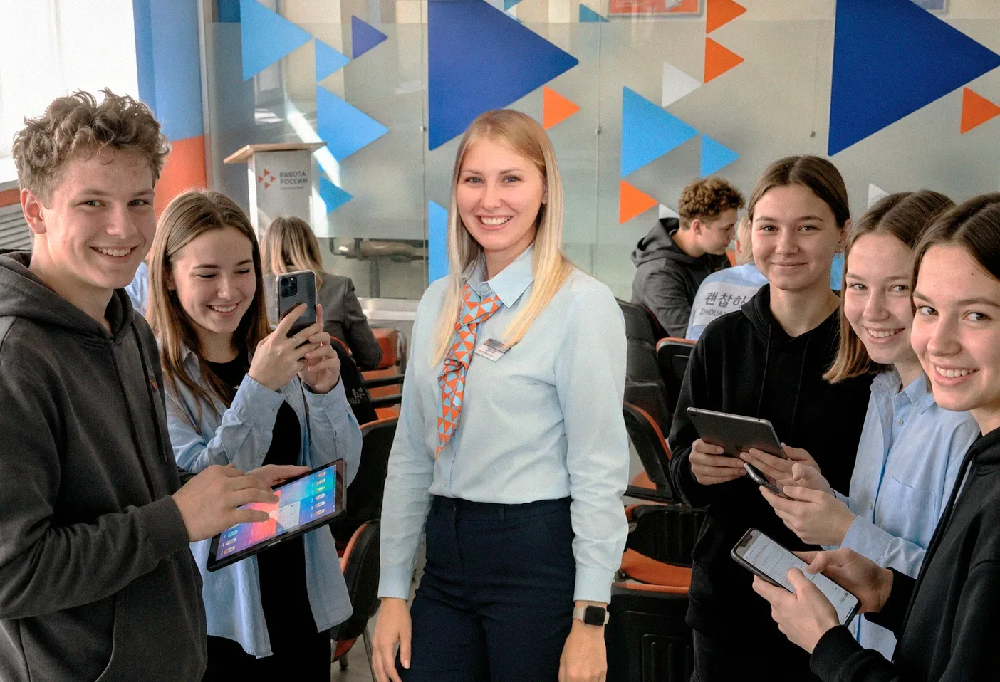 🎓 В Омской области доступно около 980 предложений для целевого обучения!