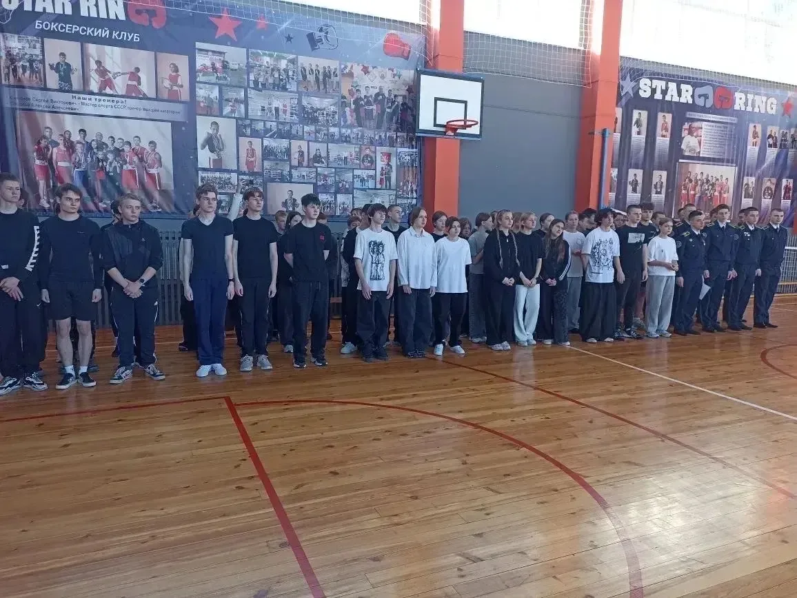 🇷🇺 Взрослый уровень сложности: как это было.  Сегодня в стенах нашей школы развернулись настоящие ба