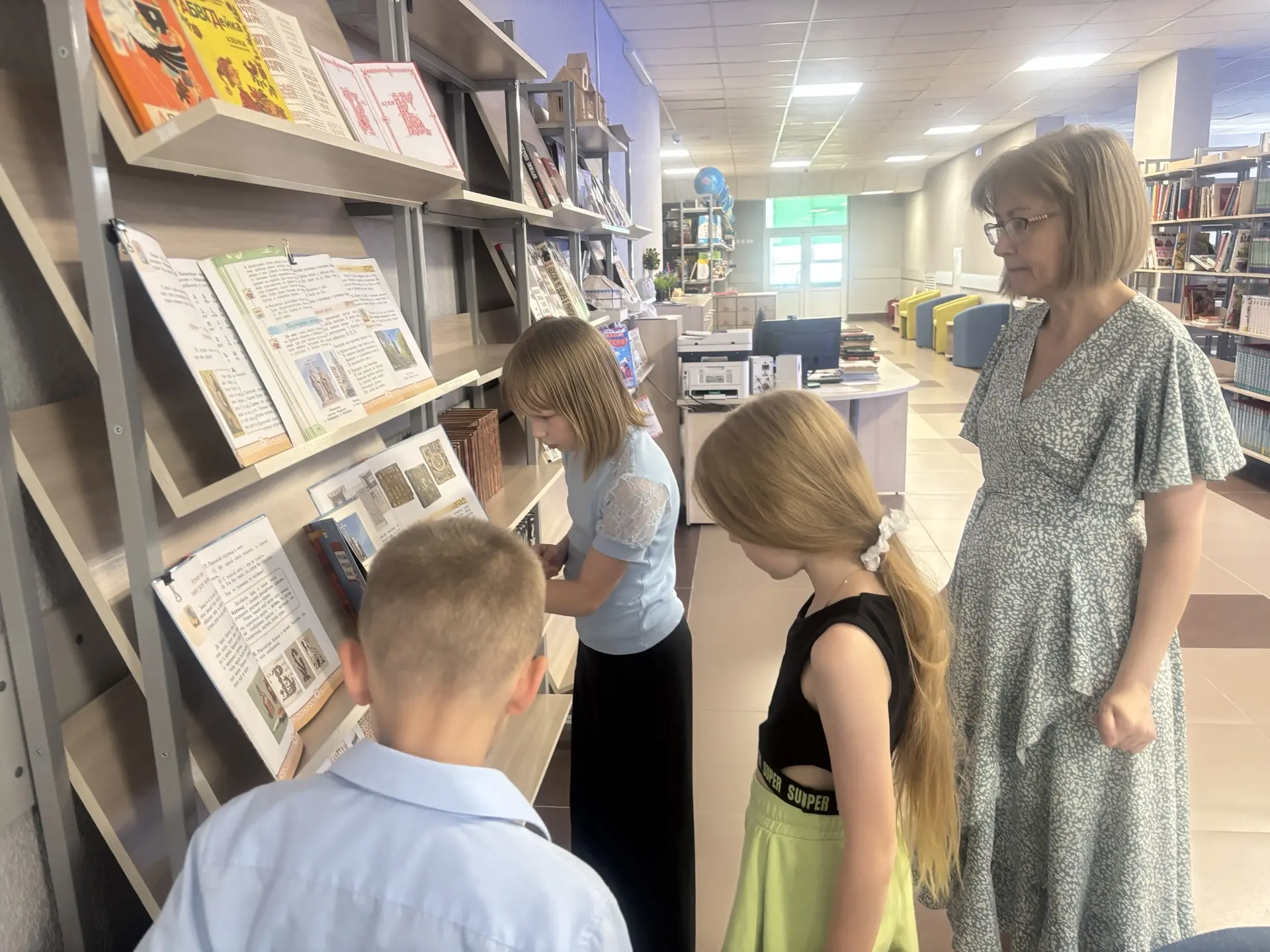 💬 «Язык изменчив, как сама жизнь»: серьёзный разговор в библиотеке  В нашей школе прошло необычное м
