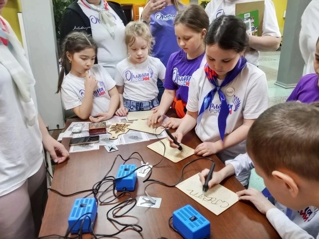 🦅Делегация школы №5 представила округ на региональном слёте «Содружество Орлят»  📅С 6 по 8 мая в цен