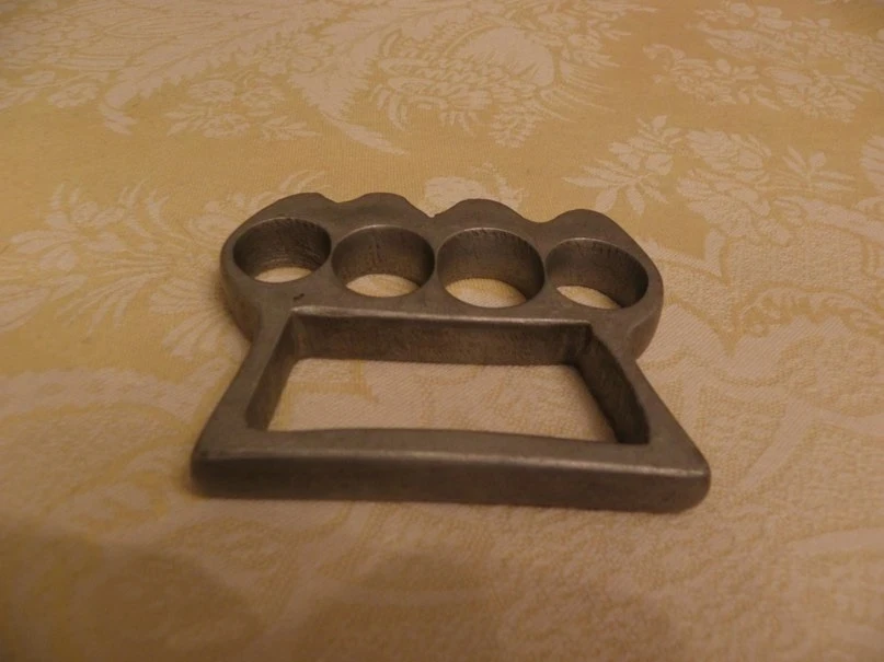 Делали из свинца? 😊