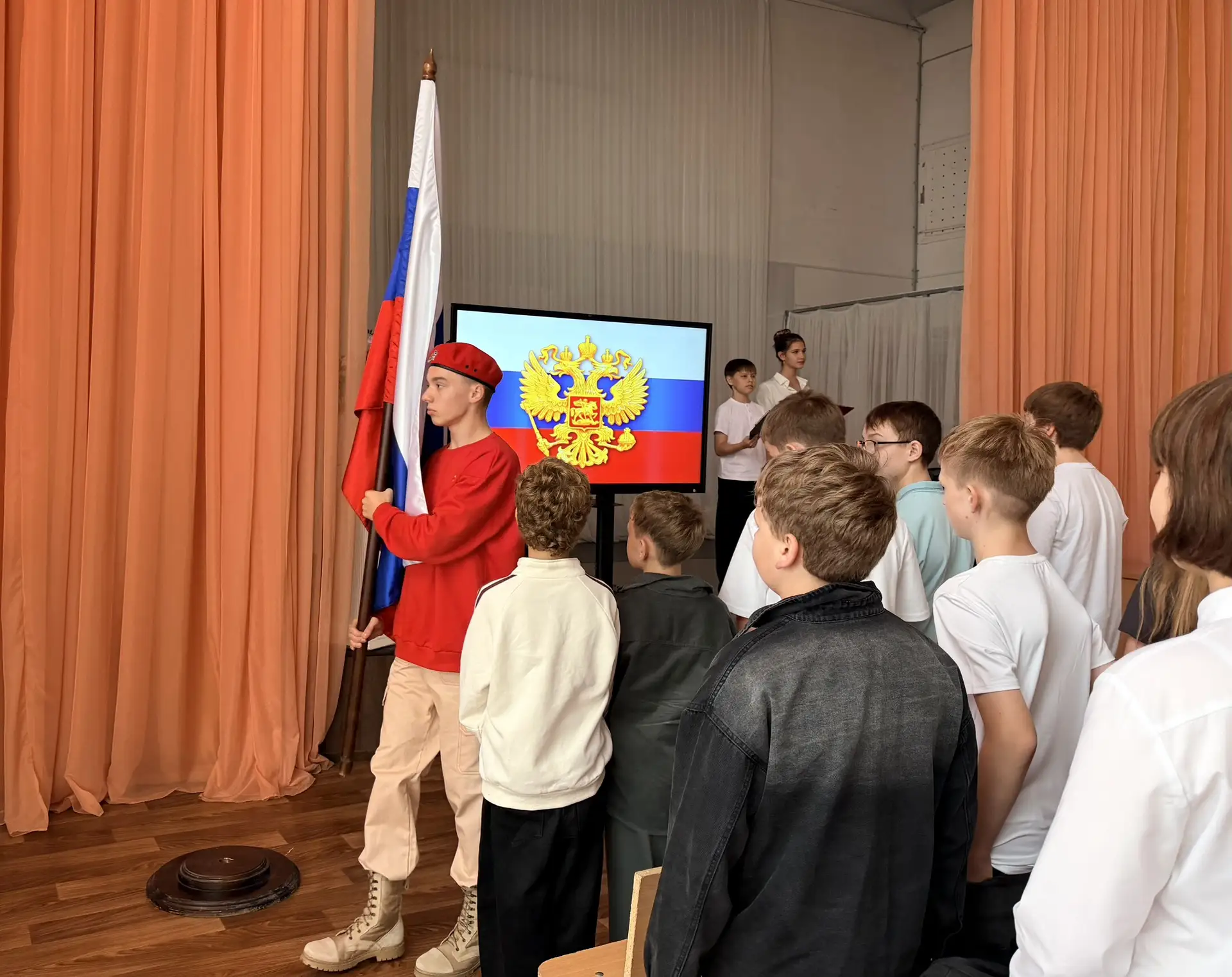 С новыми знаниями — в новую неделю! ✨