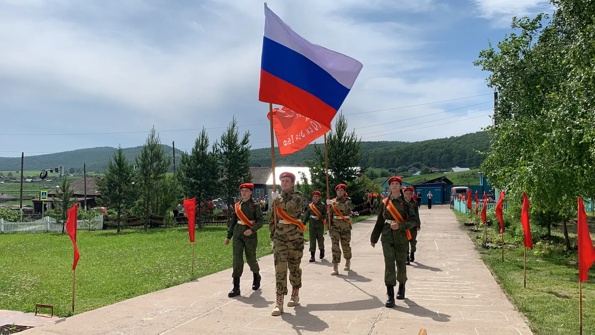 Жители села Малое Озеро приняли участие во Всероссийской акции «Помним о важном», посвященной Дню па