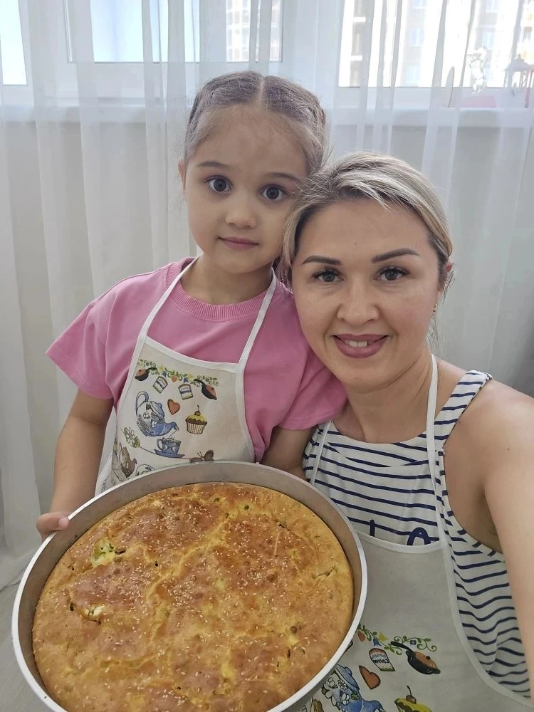 Воспитанница старшей группы"Непоседы"
Алиса С. В рамках республиканского проекта "Мост дружбы" приго