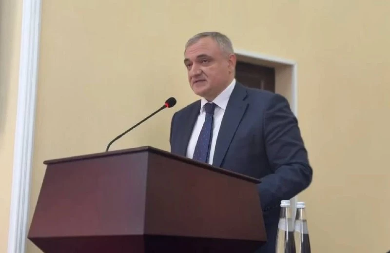 Азаматгерий Ашхотов избран мэром Нальчика