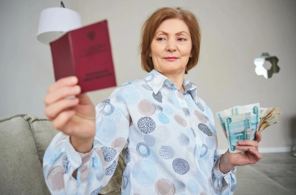 👛 В России хотят начислять пенсию автоматически: Как это будет работать