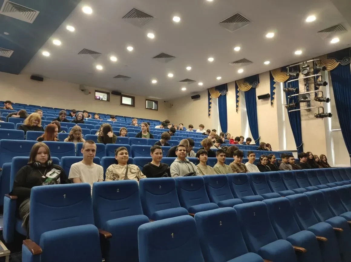 16 мая, в рамках реализации сетевого межведомственного проекта "КУЛЬТпроСВЕТ", учащиеся...
