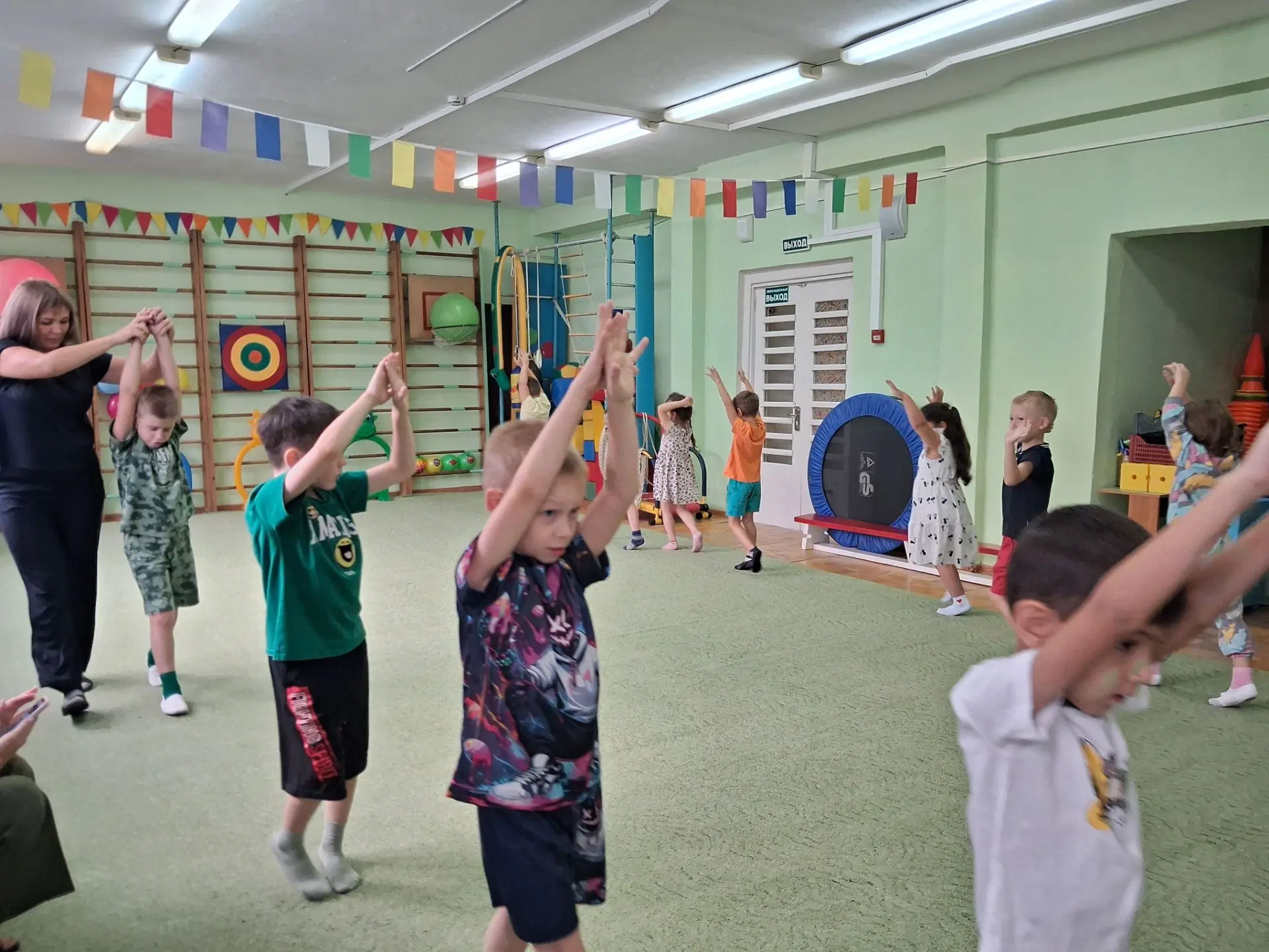 Зарядка  "Добрые слова" прошла на ура! 💛