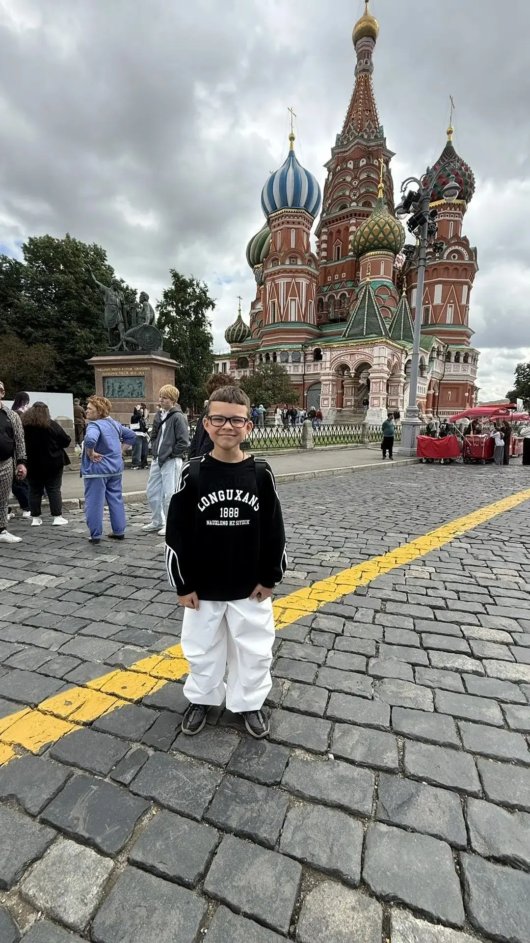 Наш Саша Пяткин - в Государственном Кремлёвском дворце

🎤В июне в Москве прошёл гала-концерт телеви