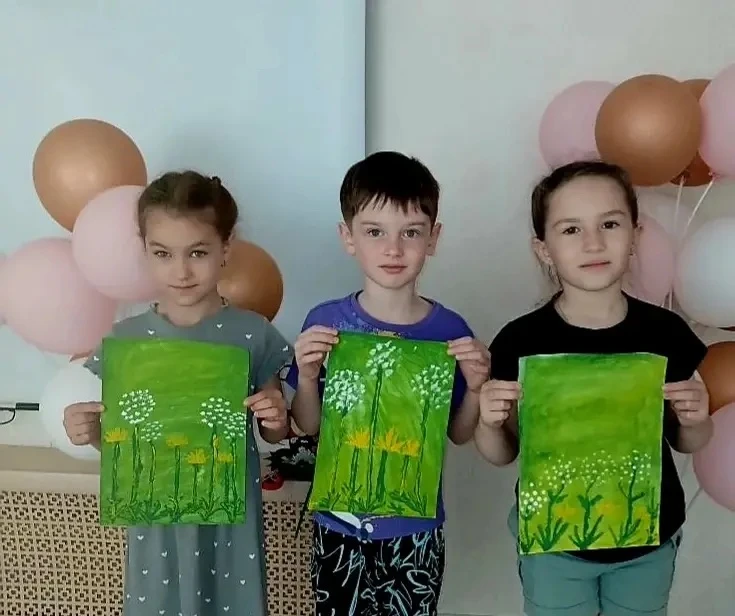 " Одуванчики" Занятие по рисованию с применением нетрадиционных техник
