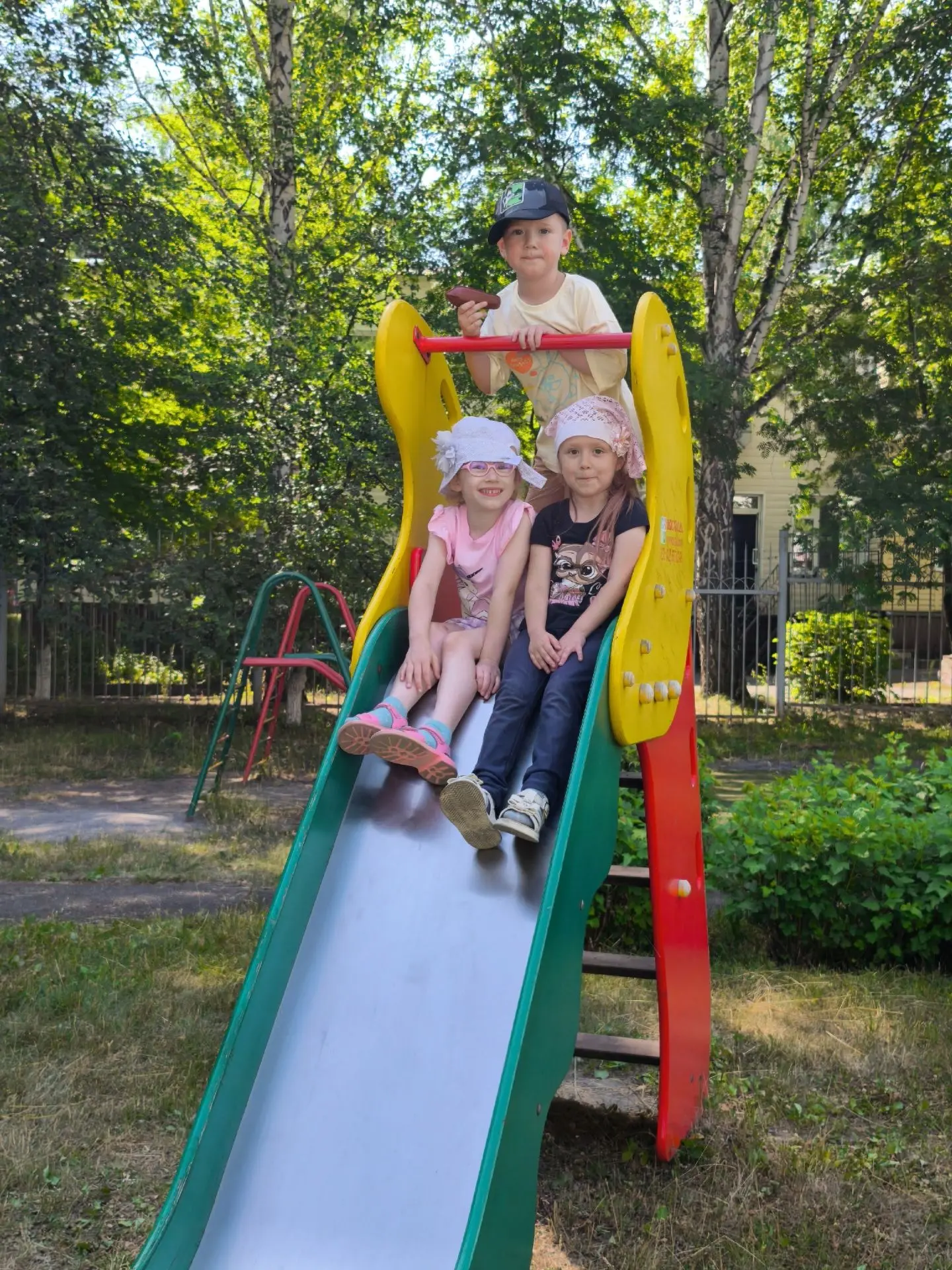☀️ Лето на максимум! ☀️
Наши летние прогулки — это не просто свежий воздух, а настоящее приключение 