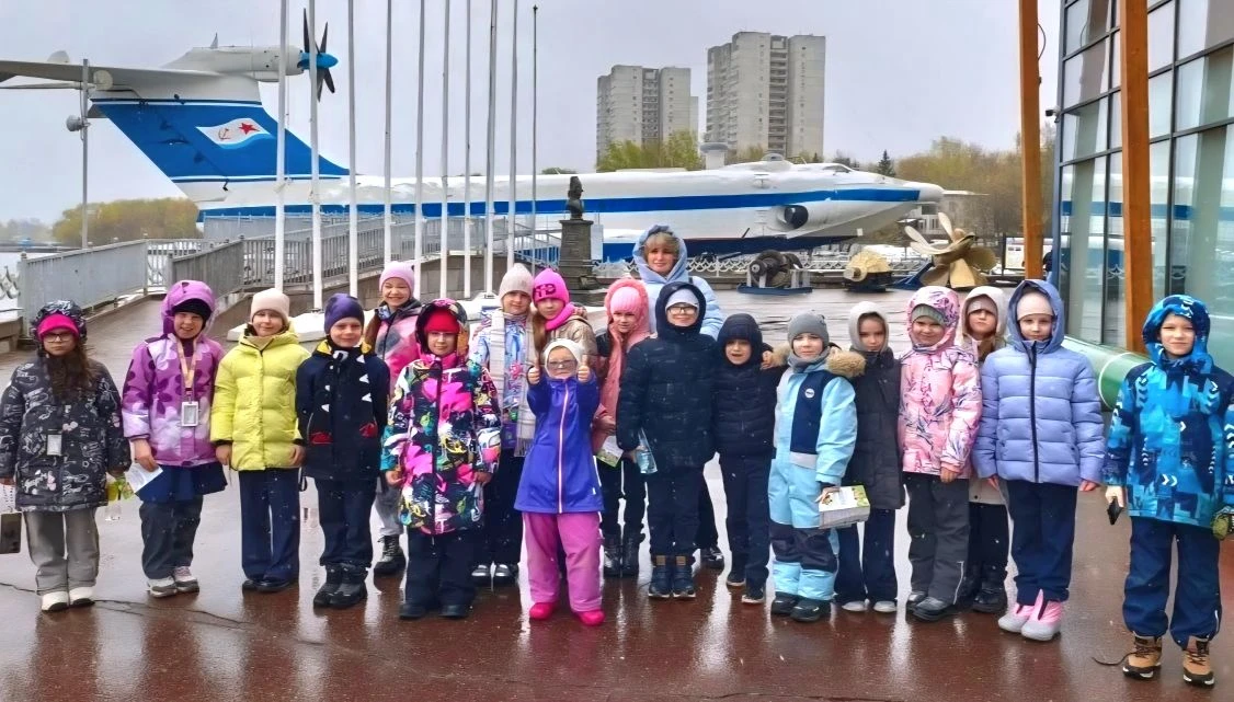 Экскурсия на подводную лодку и музей ВМФ России   🚢 В преддверии Дня Победы ученики 2 «В» класса вме