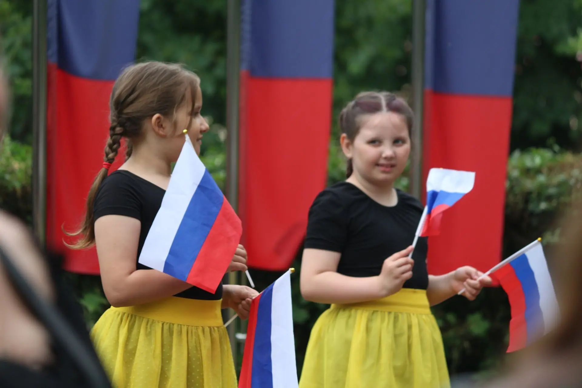 12 июня 2026 года в городском сквере города Эртиль в честь Дня России прошёл праздничный концерт «Ве
