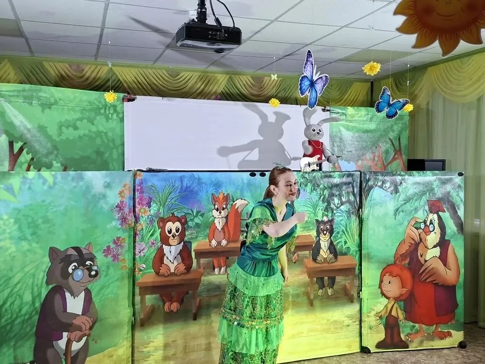 🧚‍♀️Уроки безопасности: как Фея научила лесных зверят быть осторожными

🎭В мире, полном ярких крас
