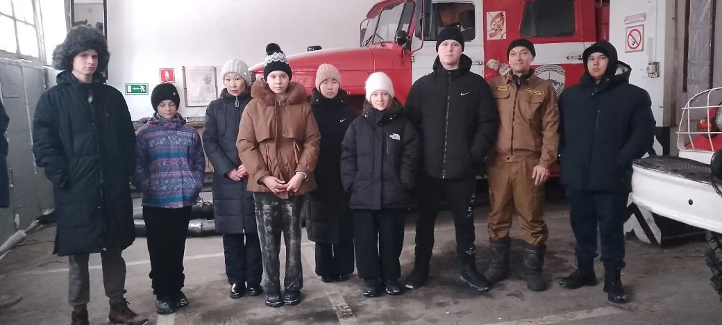 📍Приняли участие в увлекательной экскурсии в ПЧ п. Солони. Данное мероприятие предоста...