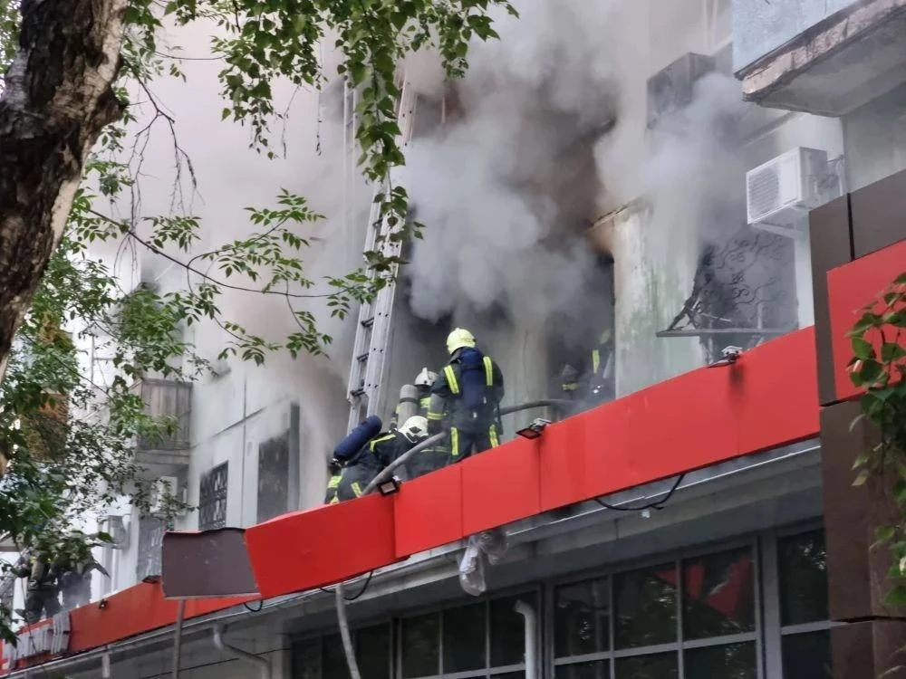 Трагедия произошла в Самаре вчера вечером. На улице 22-го Партсъезда горел дом. Предварительно, прич