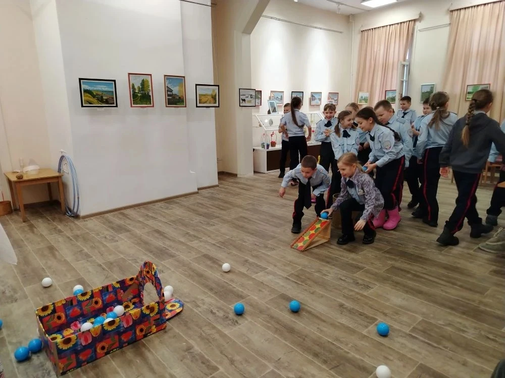 🚀 Кадетам — всё о главном празднике весны!  Как прошла неделя перед Пасхой у 2а класса?  Наши ребята