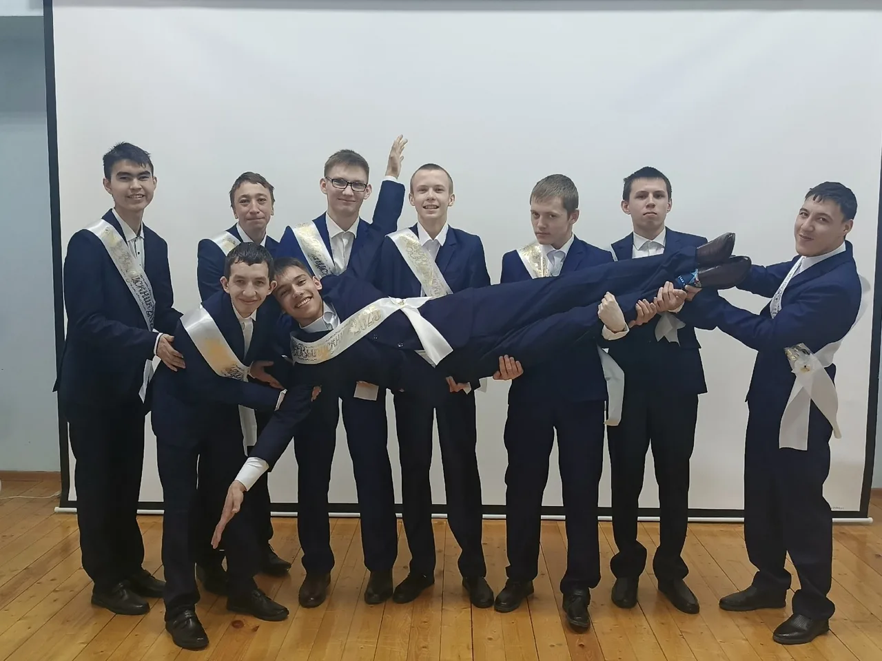 🎓 Фотоконкурс «Выпускник 2026»: стартуем!🚀🚀🚀