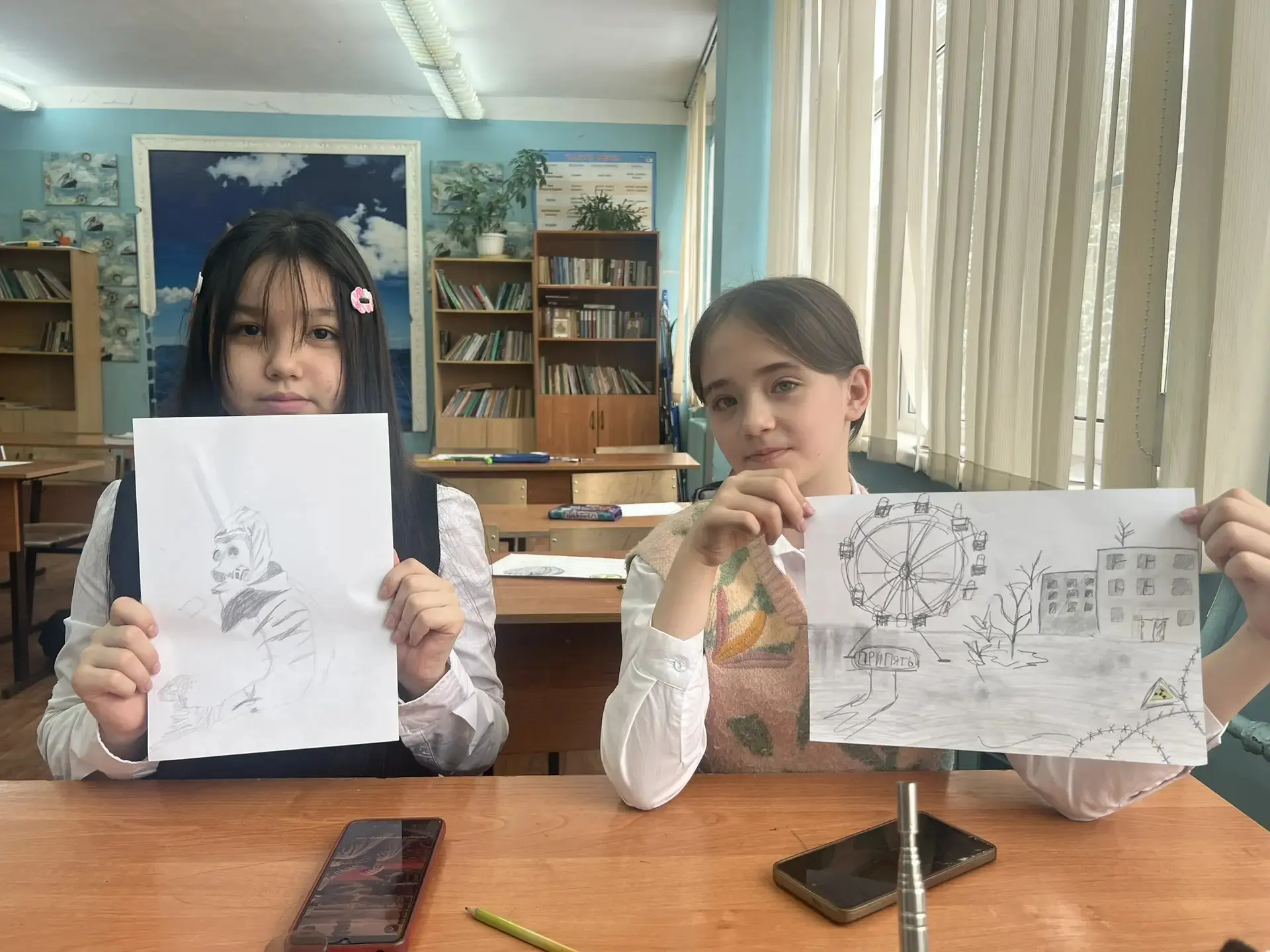На этой неделе у нас в школе прошли классные часы, посвященные одной из самых трагических дат нашей 