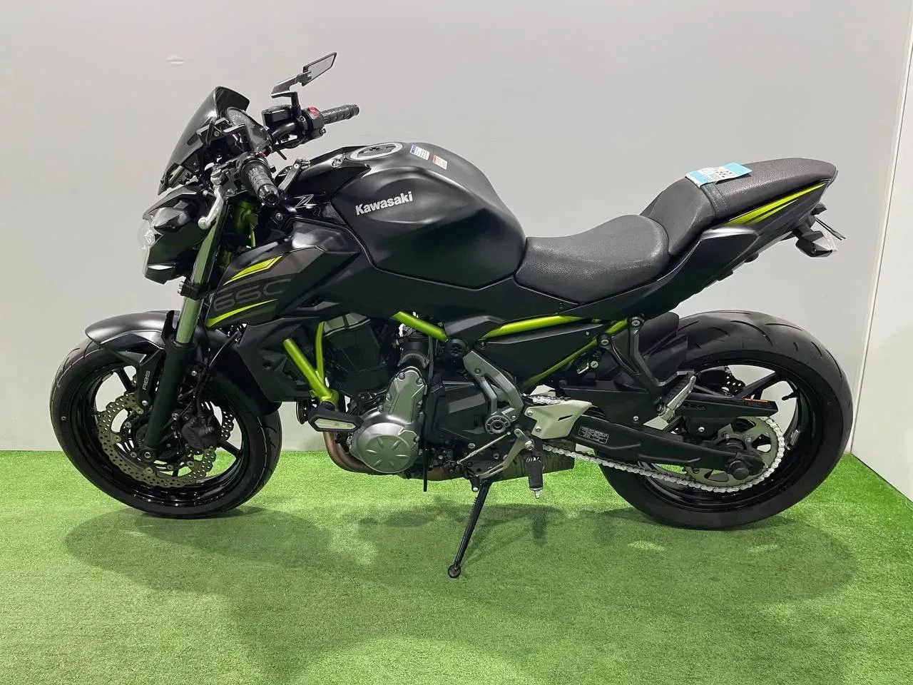 KAWASAKI Z650 ABS в наличии во Владивостоке  Характеристики:  - 2019 год - объем 650 см3 - Аукцион B