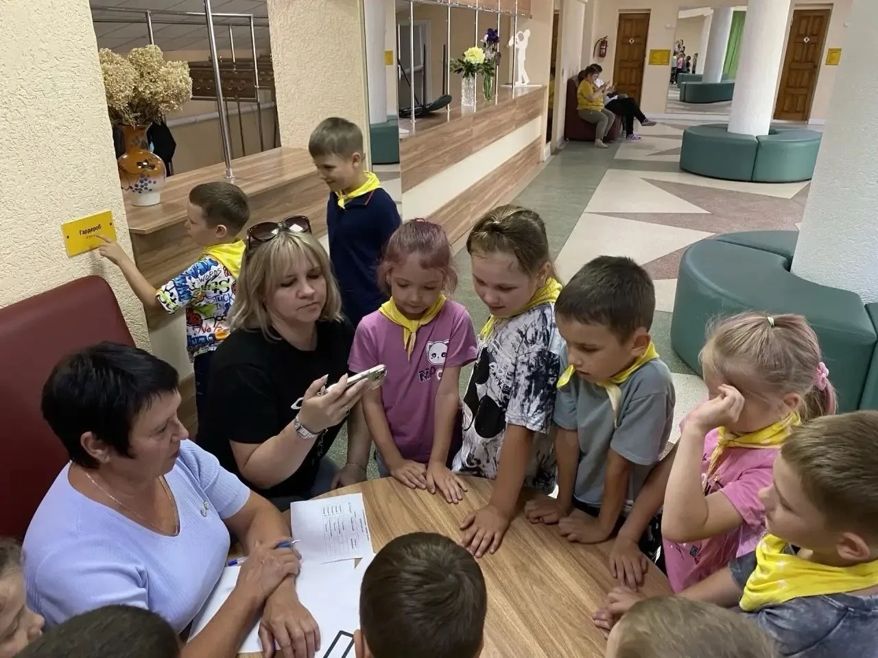 Лето с пользой и улыбкой! ☀
Команда нашего Центра досуга продолжает зажигать! 🔥 На этой неделе мы з