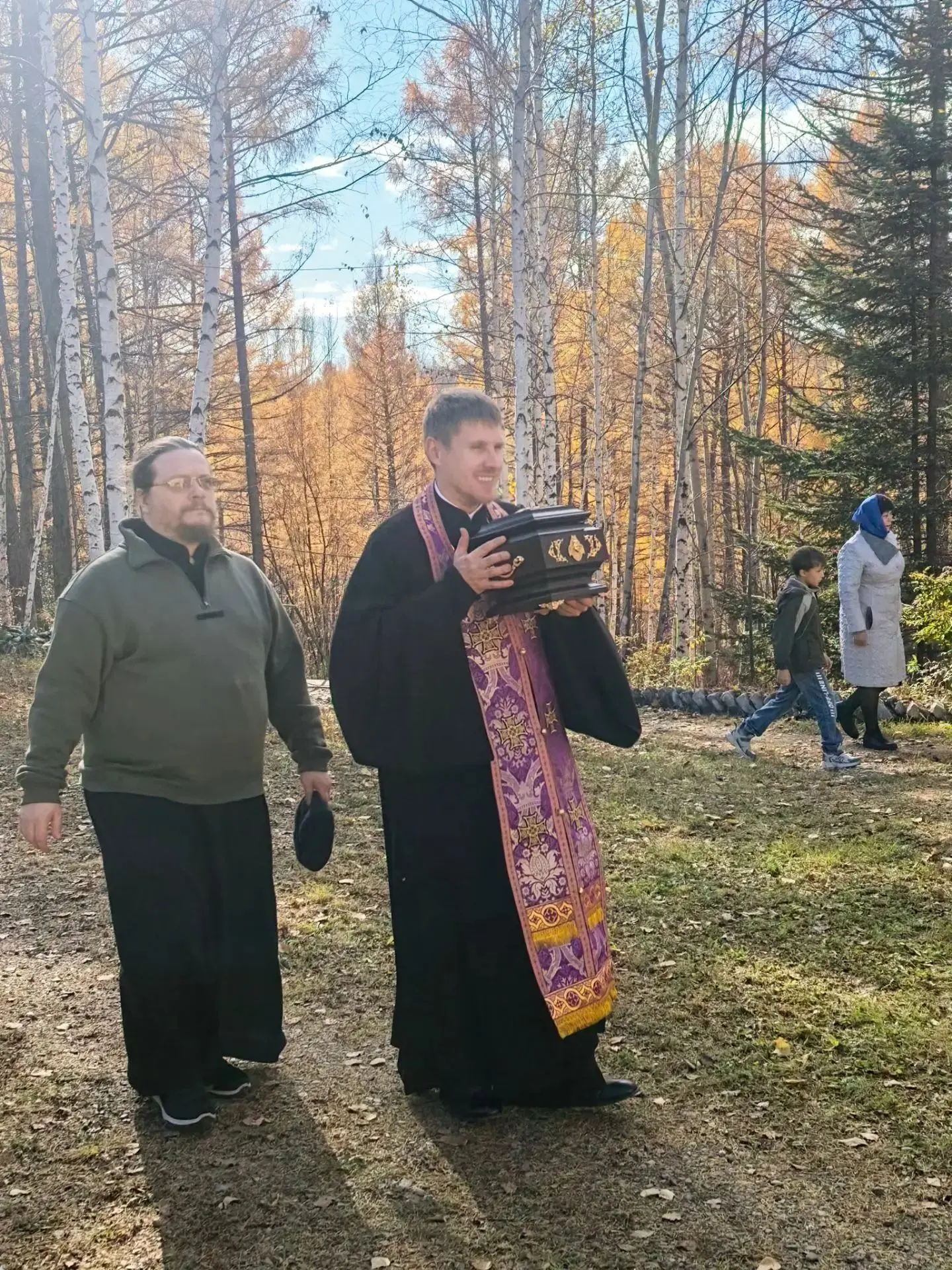 Вечером совершили Молебен с акафистом блж. Матроне в храме Святой Троицы п. Новый Ургал.