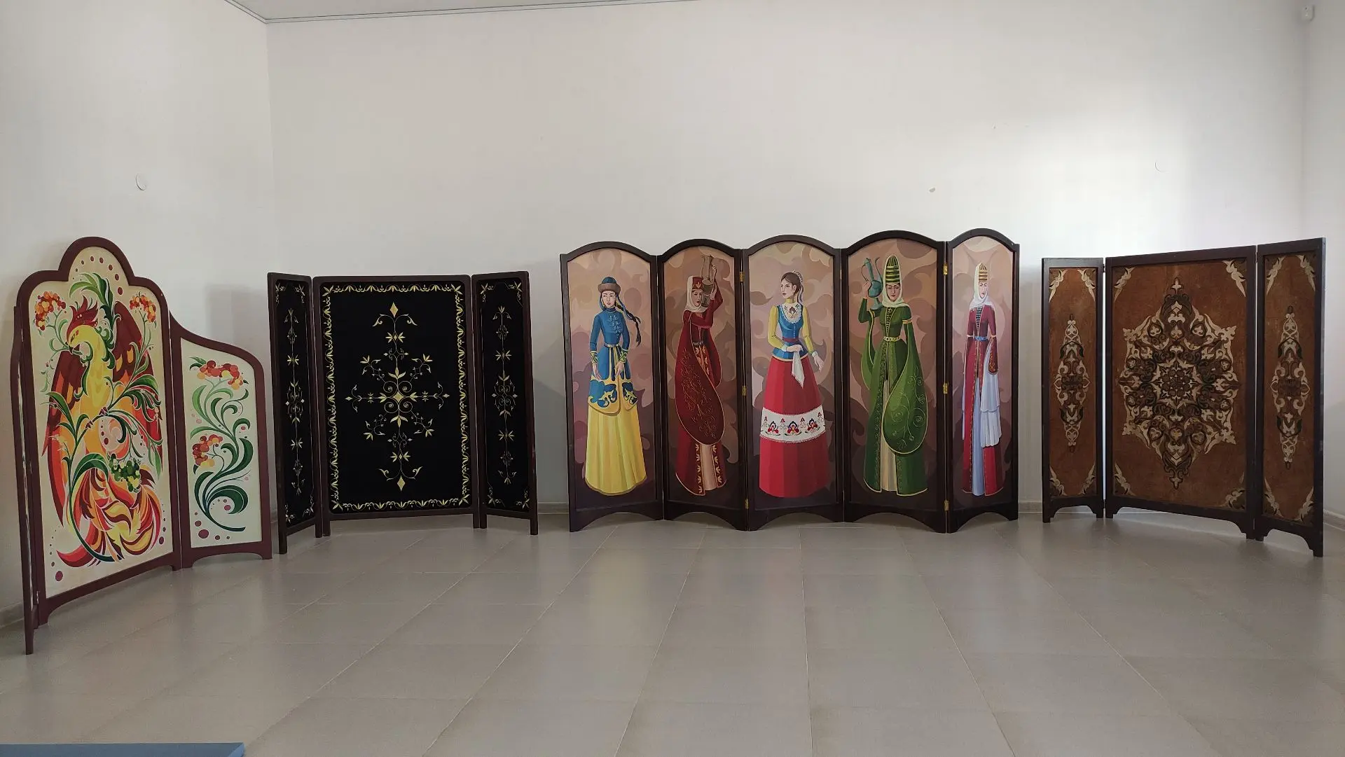 Уважаемые ценители искусства и жители республики!
