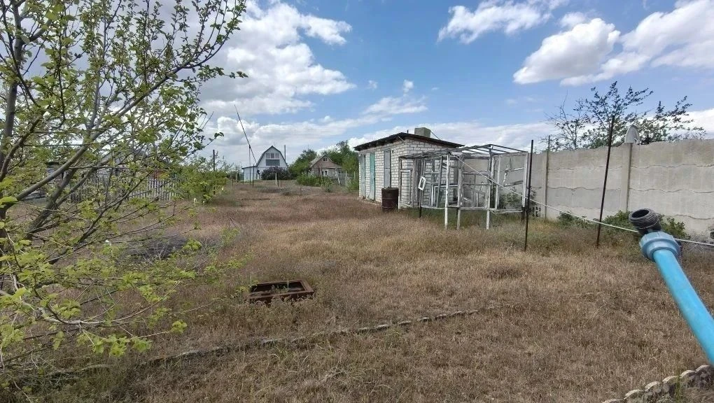 Продается дачя. Ольховский массив Лесок 2.Дваучястка в одном, приватизирована, газ, скв...