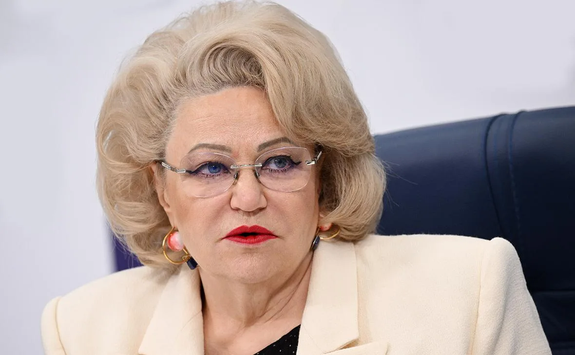 Глава комитета Госдумы по защите семьи, вопросам отцовства, материнства и детства Нина ...