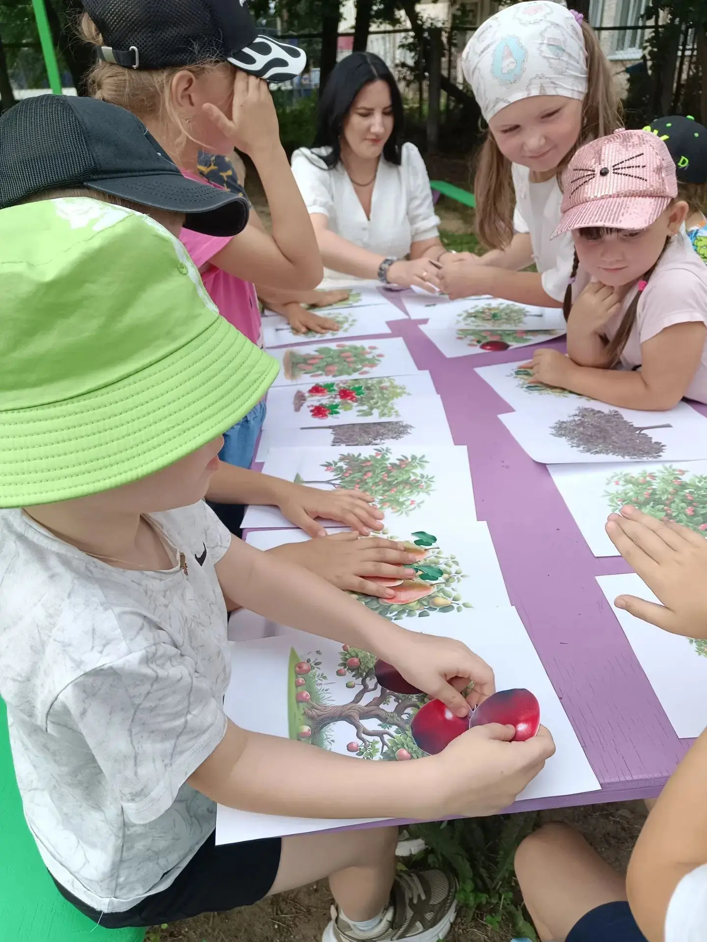 🌺🥀💐🌻🌞В рамках летней оздоровительной компании, сотрудники нашего музея провели для воспитаннико