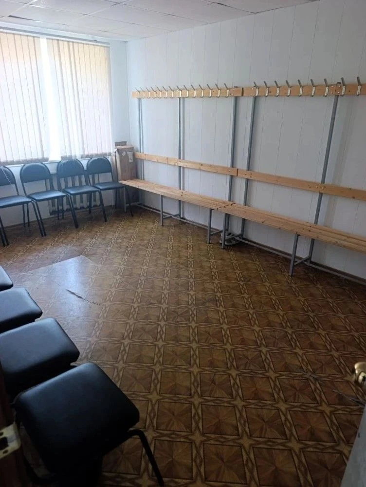 Сдается в аренду помещение в гостинице "Чусовская"  Адрес: ул. 50 лет ВЛКСМ, д. 27, 3 этаж