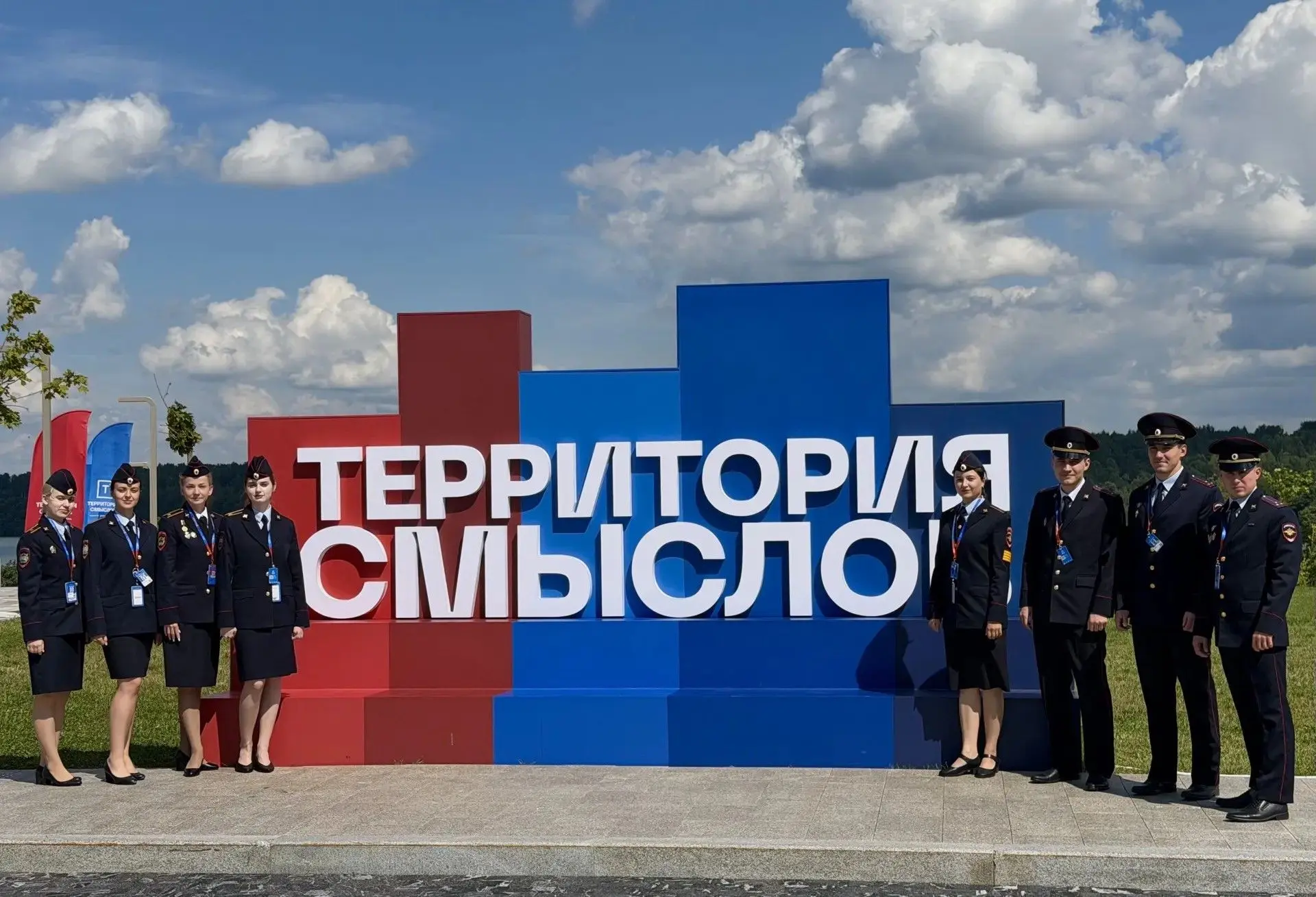 Курсанты университета представили МВД России на форуме «Территория смыслов»📚