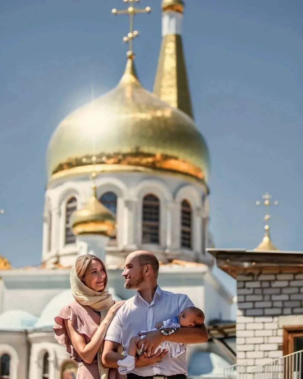 Христианская семья — это целый организм, где все посвящено именно подвигу, подвигу самоотречения. В 