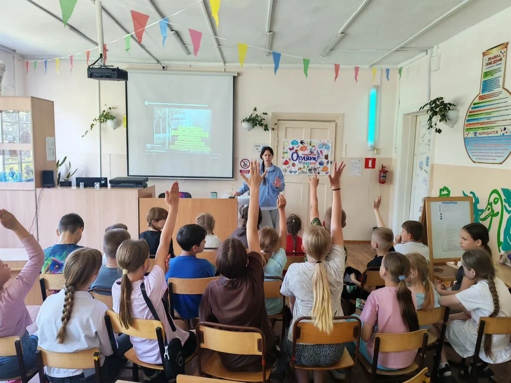 Девятый день в «Радужном королевстве» пролетел на одном дыхании и был наполнен событиями!

Отряд «Вр