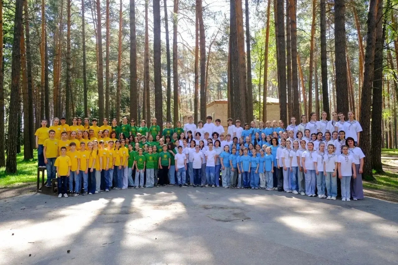 В Новосибирской области завершилась профильная хоровая смена в лагере «Чудолесье» ✨

В первый день л