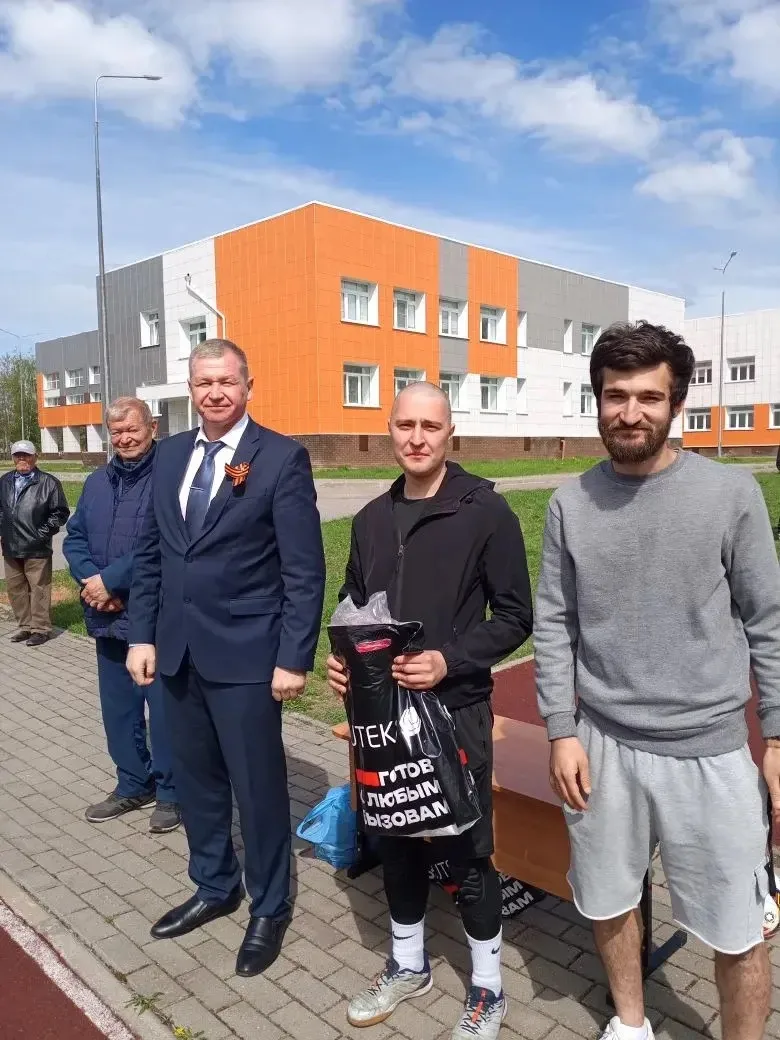 ⚽️ Традиционный турнир по футболу ко Дню Победы прошёл в Камешковском округе  10 мая собрались коман