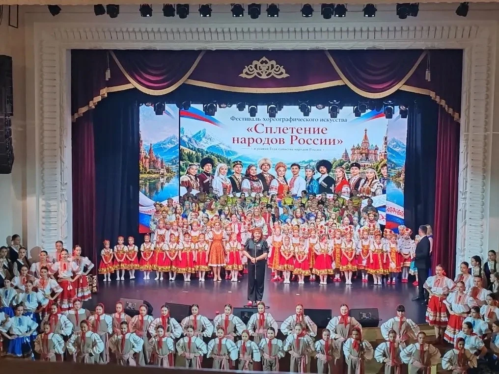 ❤️«Есть много в России таких регионов, 
Где уйма красот, где земля словно Рай.
Но для краснодарских 