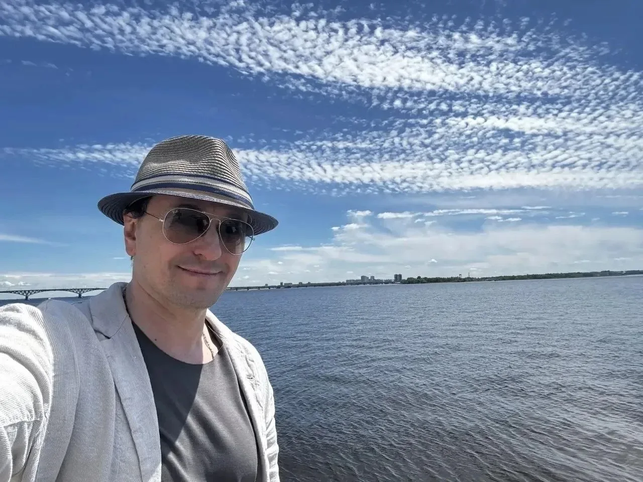 🤩 Сергей Безруков примерил образ Казановы на саратовской набережной