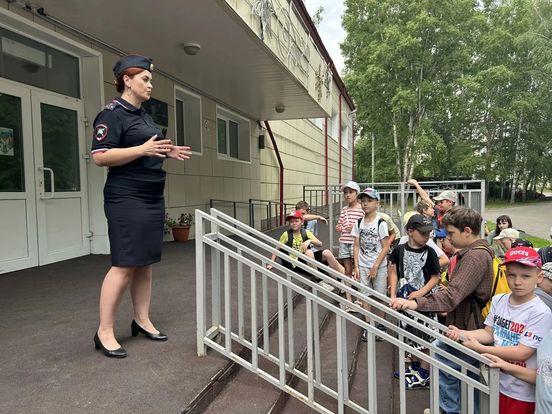 Новости "Экологического калейдоскопа"

В пришкольном лагере ребятам часто рассказывают о том, как ва
