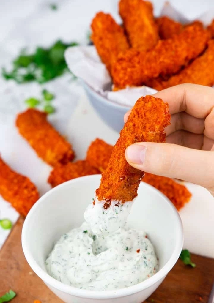 ЗАПЕЧЕННЫЕ ПАЛОЧКИ ИЗ ТОФУ В КЛЯРЕ