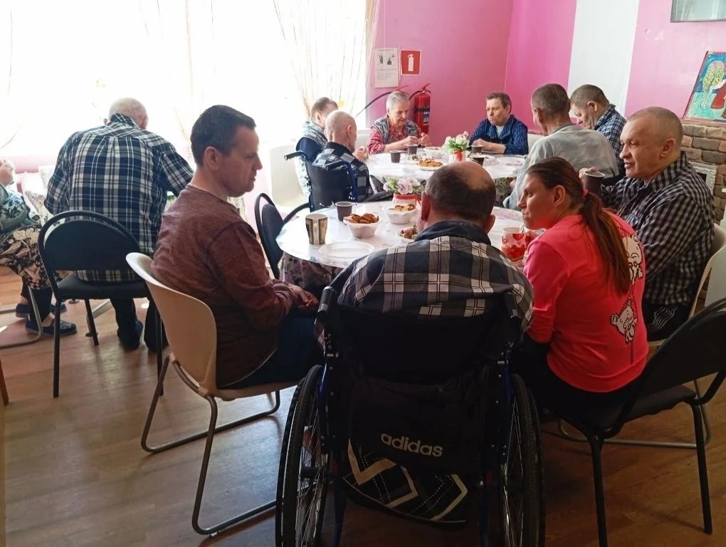 ☀Тёплый визит от общественной организации ⁣ 🏡🤝Ярцевский дом-интернат для престарелых и инвалидов при