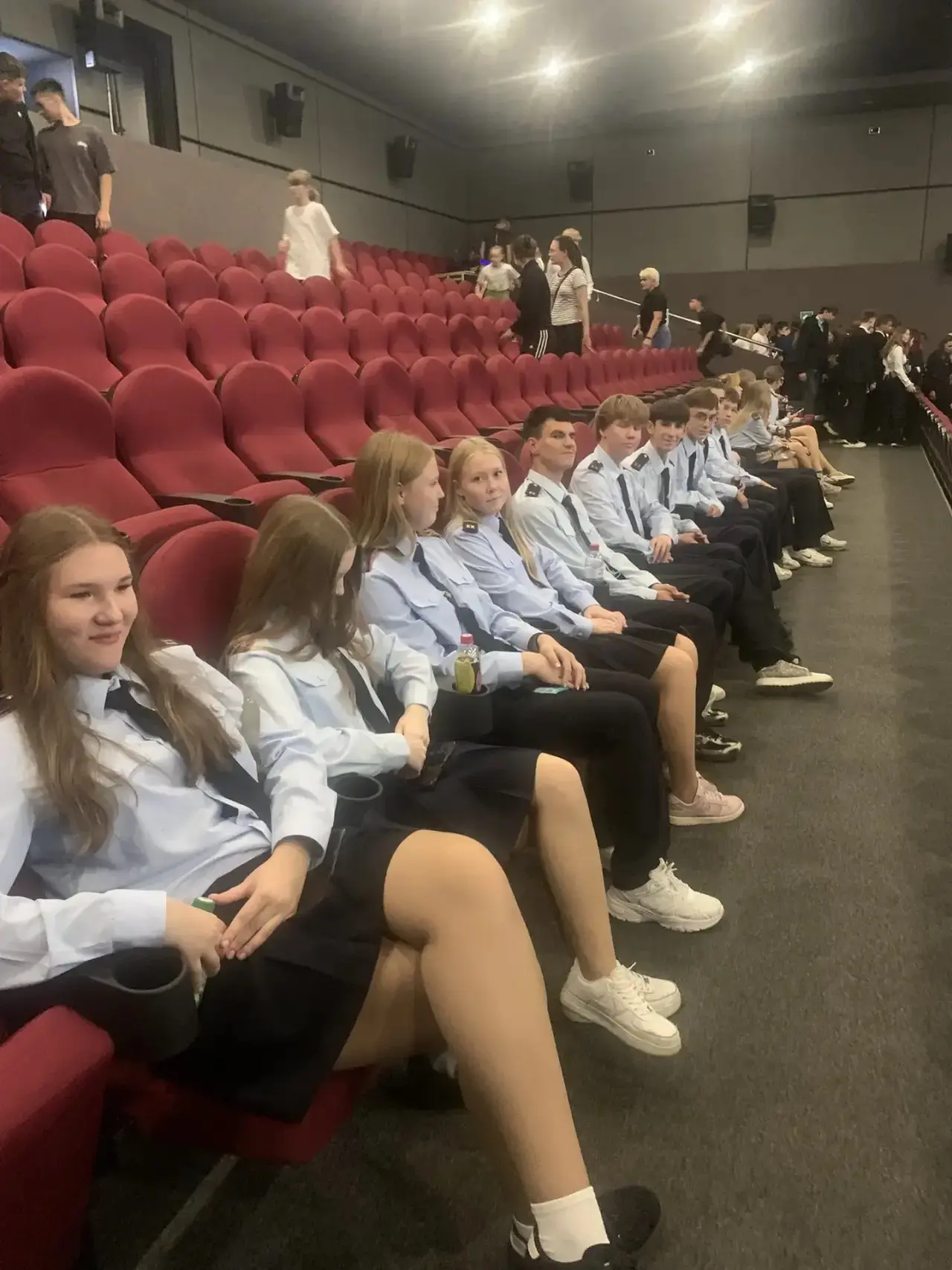 Сегодня кадетский 9Б класс принял участие в памятном мероприятии, приуроченном к Дню со...